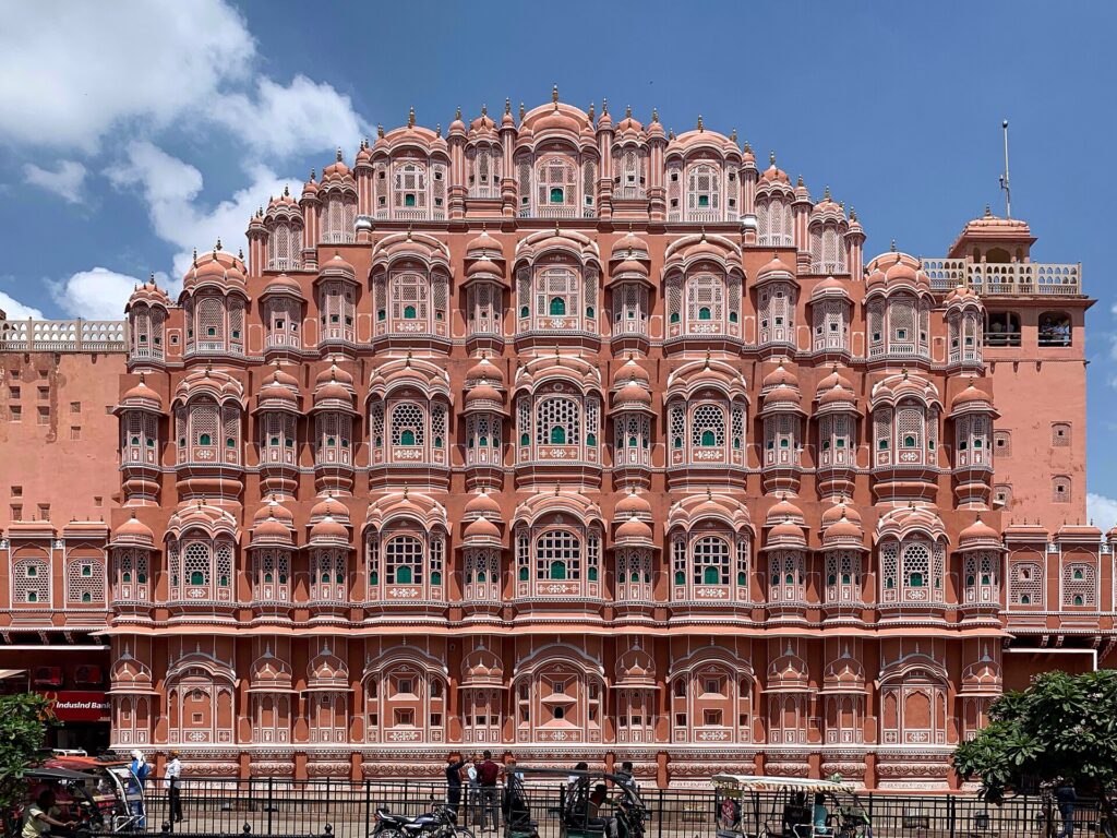 Hawa Mahal facade on a one-day Jaipur sightseeing route