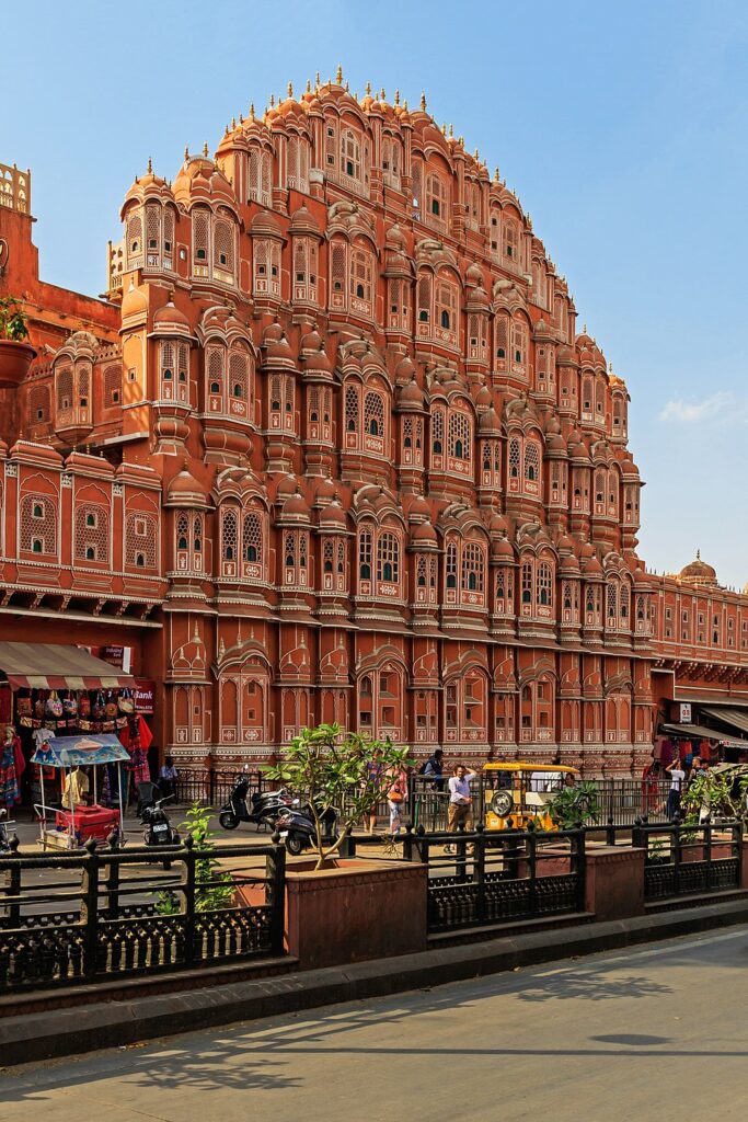hawa mahal timings and ticket pricing