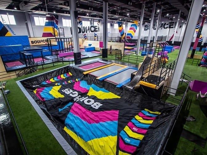 Indoor trampoline park Mumbai with kids and families jumping