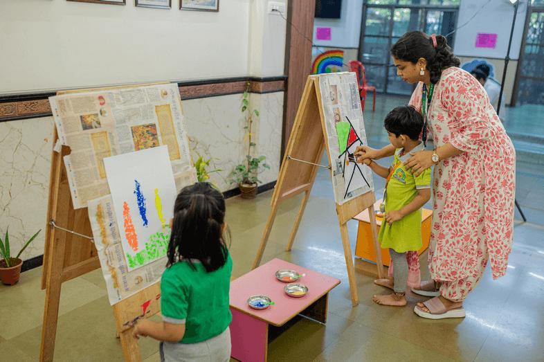 art class in school 
