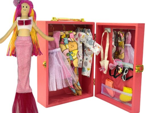 Tara’s Doll World